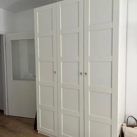 Apartment Marina With Danube View And Free Garage, Next To Metro Station